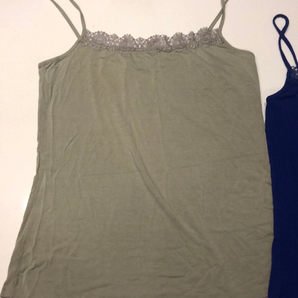 RW&Co TWO TANKS - Picture 5 of 7